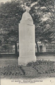 Buat (Edmond) Monument