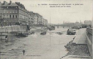 Nantes Au lendemain de l'écroulement du Pont Maudit