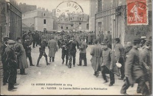 La Mobilisation à Nantes : ici à la Caserne Bedeau, près du Jardin des Plantes et du Lycée